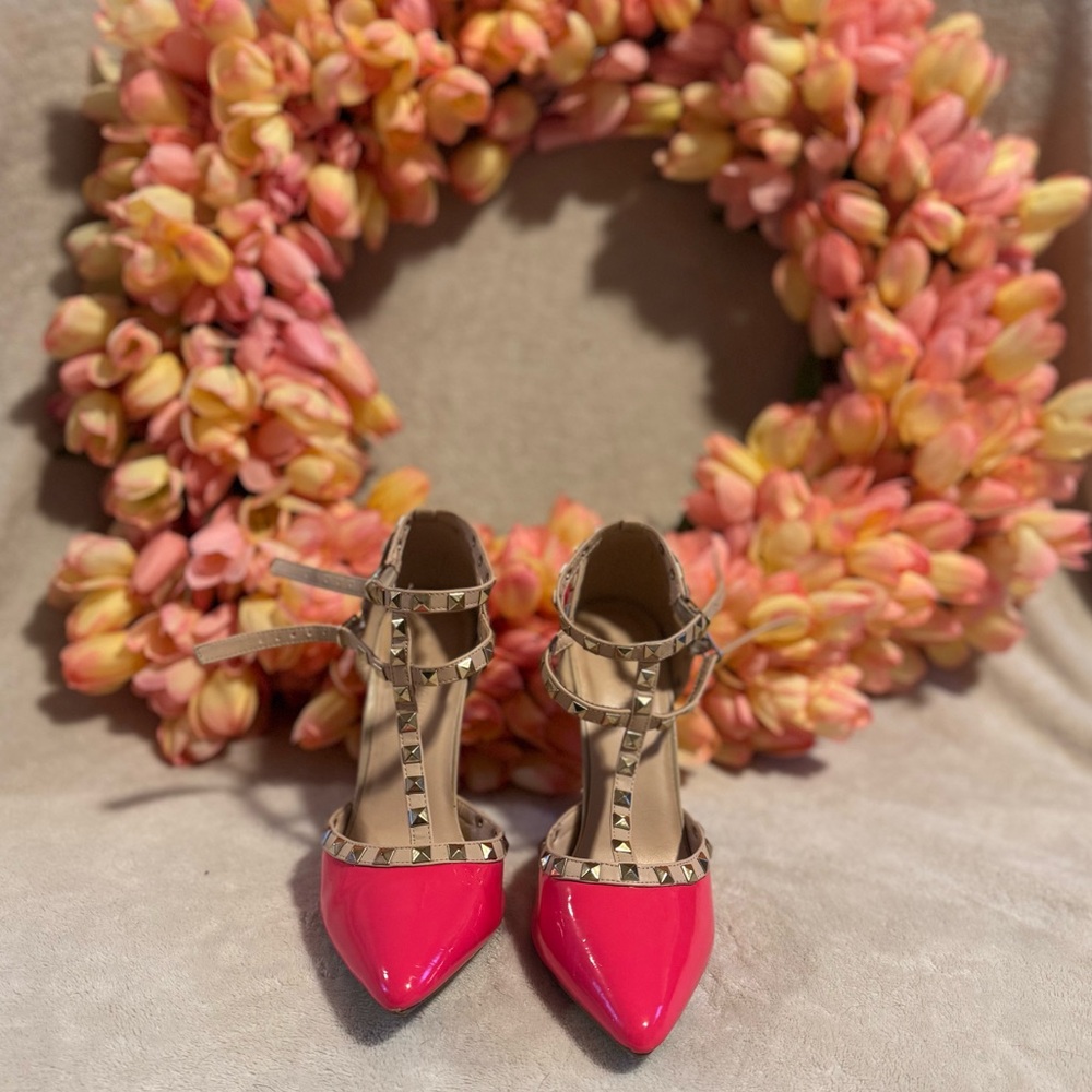Wild Diva Hot pink stilettos
